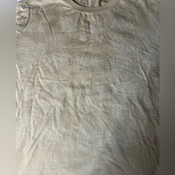 Bundle of Men’s XL Super Soft American Eagle Graphic Tee’s - Picture 9 of 15